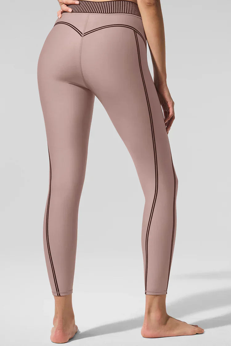 Legging Airlift Line Up